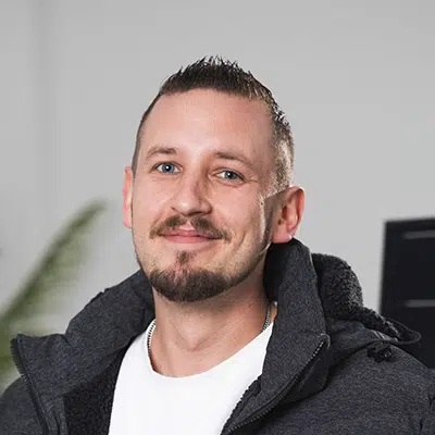 Julian Schriver, Geschäftsführer Mehr Ampere GmbH, Photovoltaik und Solarenergie für Bayern